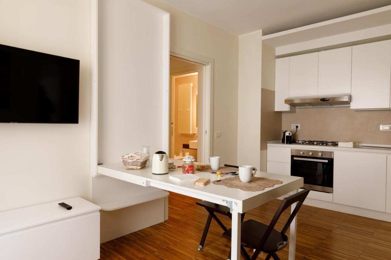 I Vicoli Exclusive Apartments ฟอนดี ภายนอก รูปภาพ